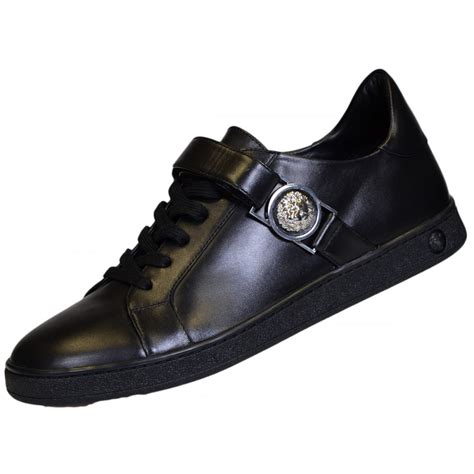 buckle versace trainers